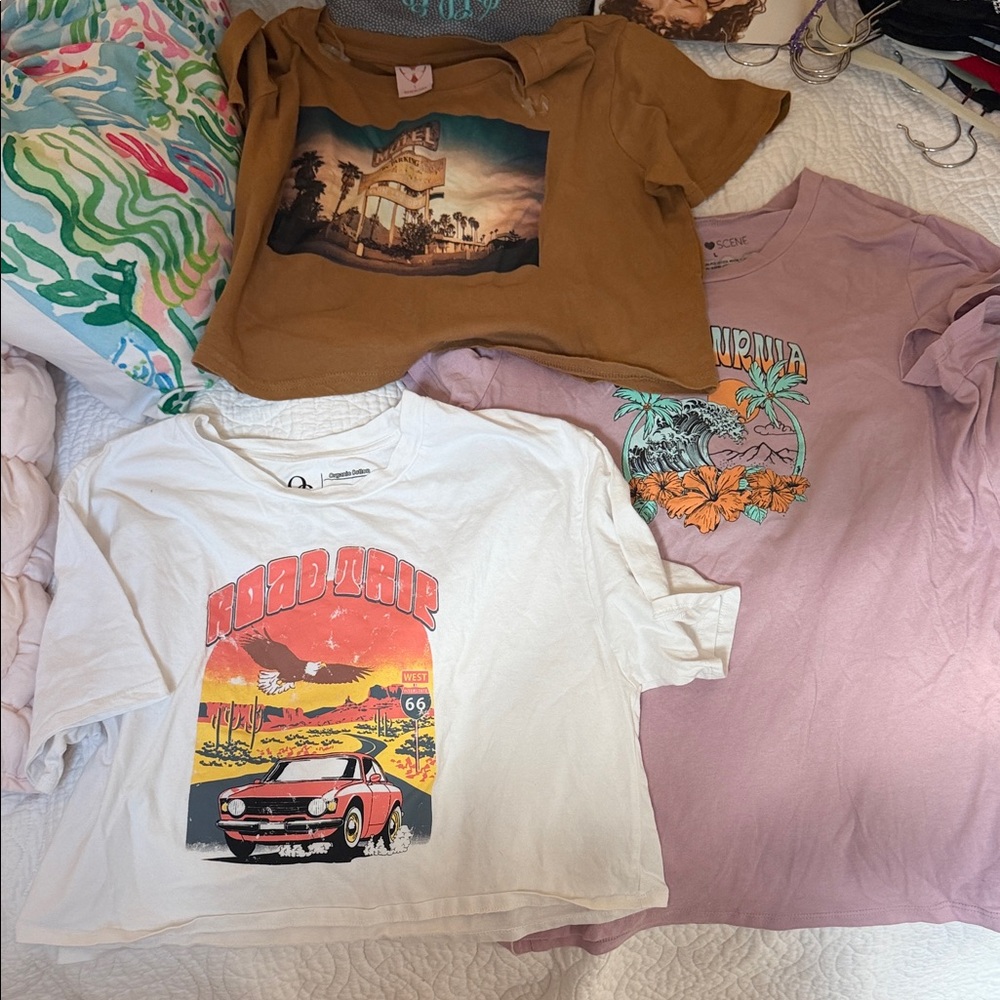 Graphic Short Sleeve Tees - White, Brown, lavender